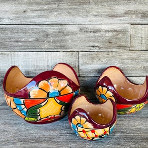 Flawed Discounted Handcrafted Talavera Scallop Tulip Planter Pot Colorful Hand Painted Mexican Clay Pottery