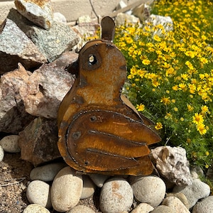 Delightful Rustic Metal Quail Metal Yard Art Desert Bird