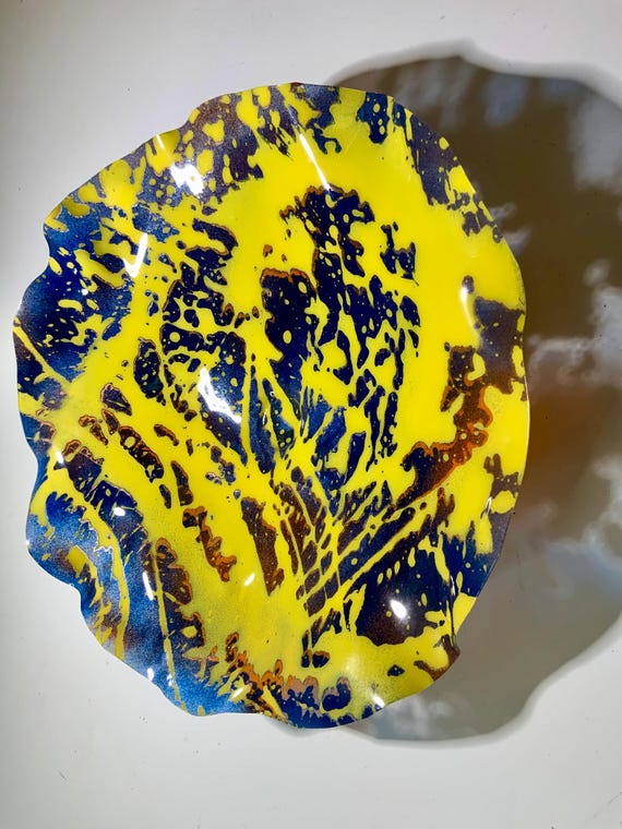 Ocean Arts original wall flower platter large 15” yellow/blue/orange recycled plastic/cool living room home decor/looks like glass