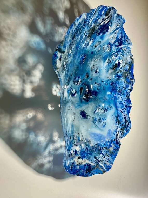 Upcycled Polymer Wall Flower Sculpture – blue, black & white Ocean Arts, Glass-Like Finish