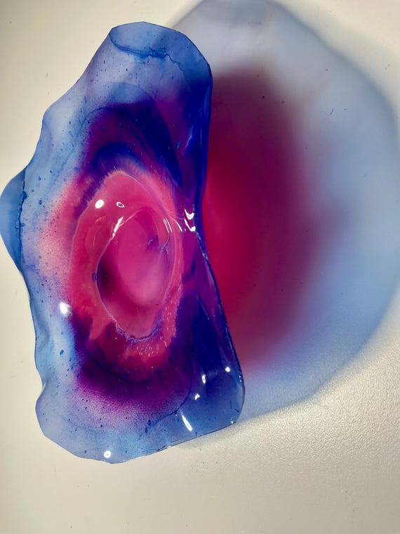 Home decor Wall flower art- handmade from up cycled Polymer- pink &  blue 5-6 Inch (Glass Look)