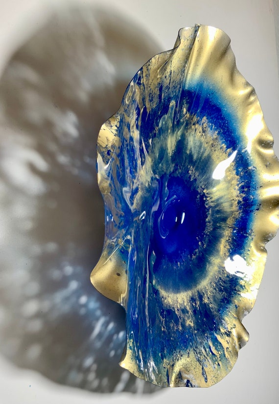 Geometric wall flower handmade modern beach living room art recycled plastic 19” cobalt blue/gold looks like glass/collectible Todd Lynd art