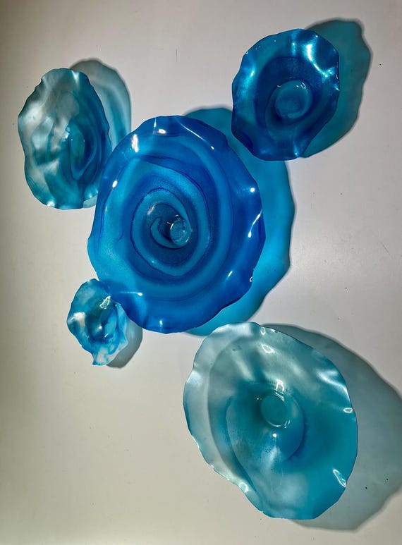 Coastal wall decor 5 ocean blues handmade beach house decor plate art/eco-friendly plastic looks like glass/Ocean Arts
