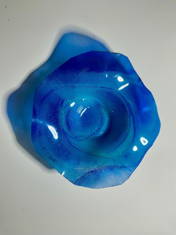 Recycled Plastic Wall Flower: Aqua and blue blend - looks like glass