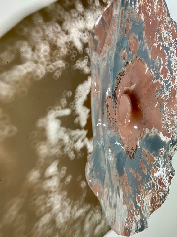 Original Ocean Arts handmade eco friendly plastic pastel wall flower mauve pink/gray small 9” looks like glass/outdoor art/boho home decor