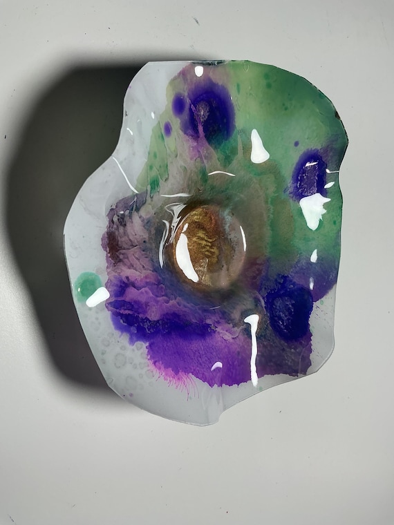 Extra small Handmade Recycled Polymer Wall Flower Art (5-inch) – purple,white, green & copper Glass-Look Decor
