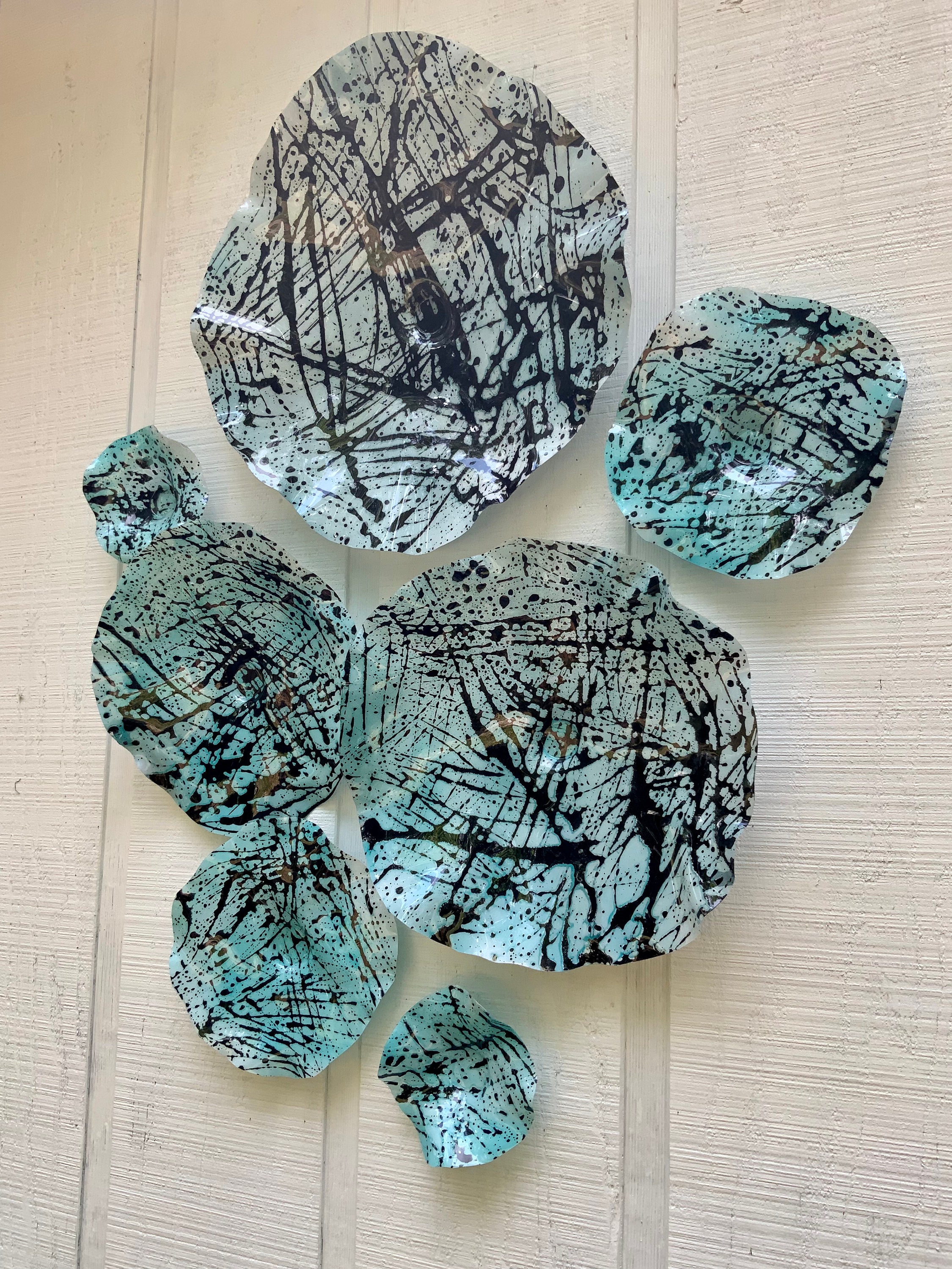 Floral art, resin art, interior decor, crushed glass art