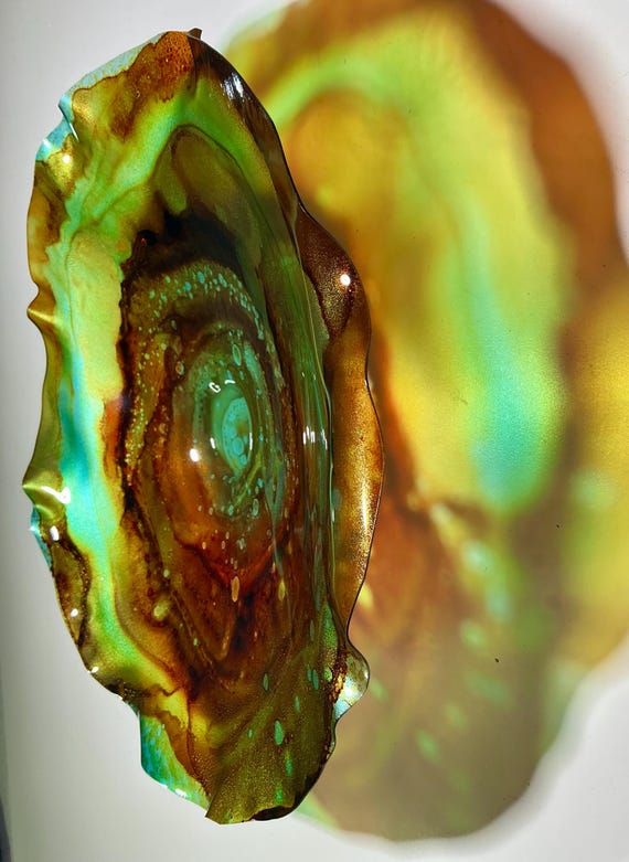 Eco-Friendly Sea Glass Look: Translucent Teal Green Decor with Copper & Brown Accents