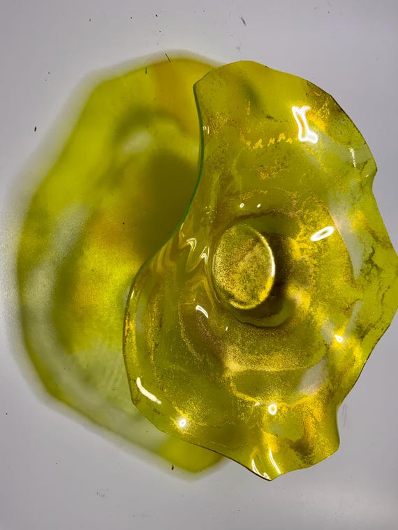 Sustainable plastic one of a kind extra Small gold wall flower 5” handmade unique home decor/indoor outdoor art/looks like glass