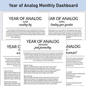 Puede incluir: Juego de tres tazas de cerámica con acabado mate moteado. Cada taza presenta un color diferente: azul claro, crema y gris. Las tazas tienen un diseño simple y moderno con forma redondeada y asa cómoda.