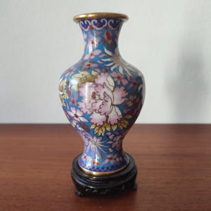 vintage cloisonné vase on wooden base