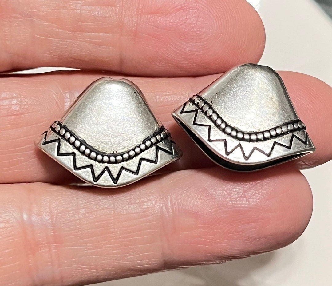 One Pair of Brushed Antique Silver Native Style Tassel Caps Silver