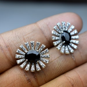 Delicate Black Onyx Stud Earrings-Black Stone Vintage Studs For Her-Unique Black Birthstone Stud Sterling Silver-Anniversary Jewelry Stud