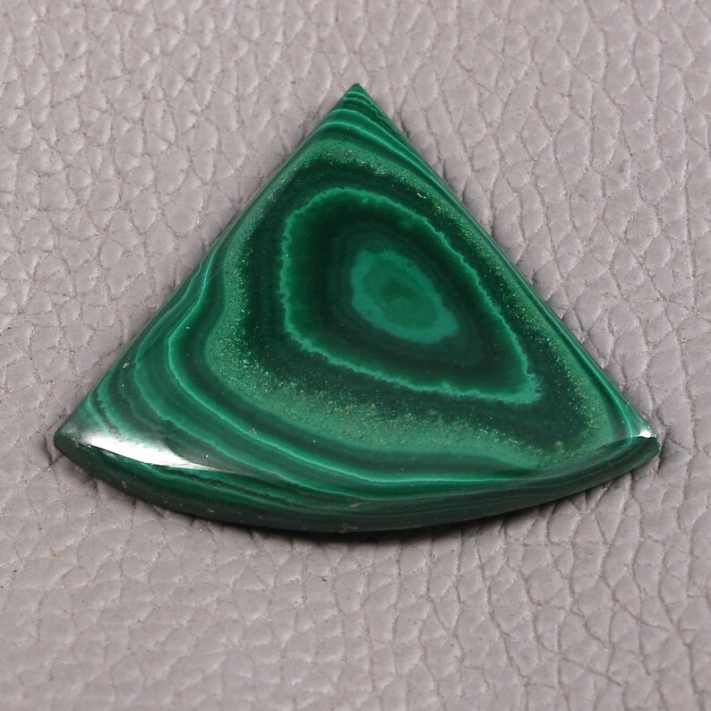 42 Carat 100 /% Natural Malachite Cabochon Fancy Shape Loose GEMSTONES Approx 30 x 35 x 4 MM New Arrival Wholesale price