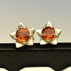 100% Natural Orange Sapphire Stud Earrings-Sapphire Orange Stud-Natural Sapphire Stud-Beautiful Orange Stone Vintage Earring-Round Studs.