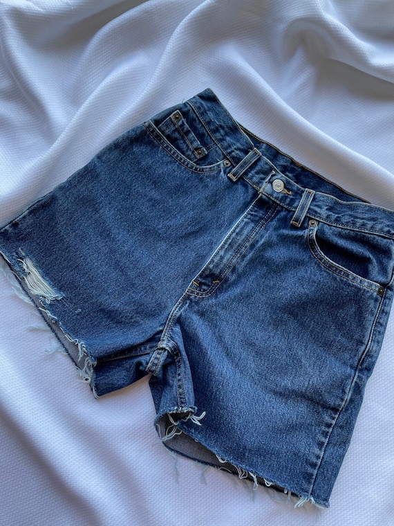 High Waisted Levi’s Shorts 512