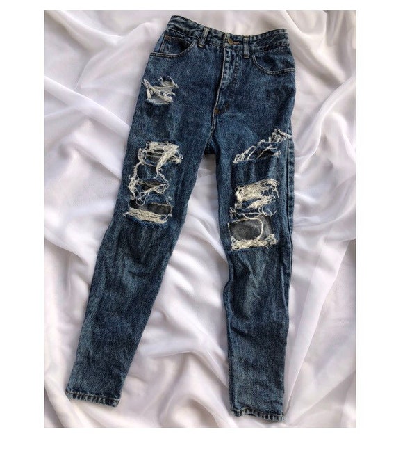guess ripped jeans