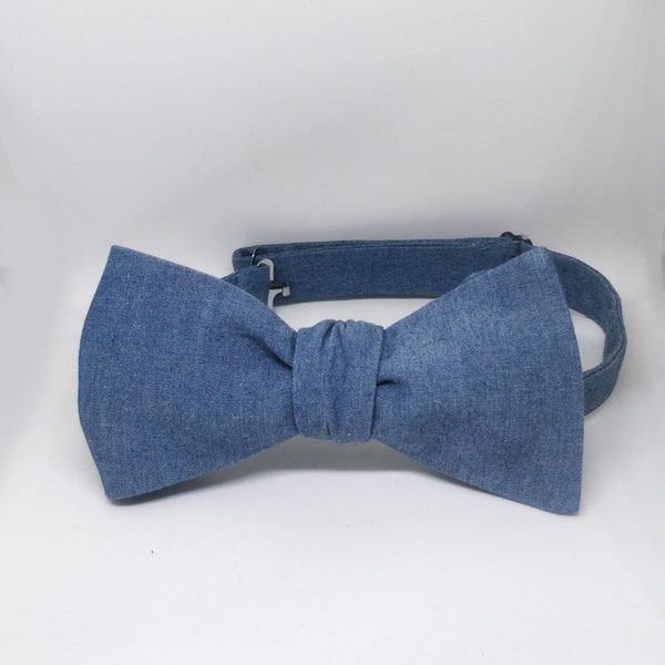 Mens Blue Denim Bow tie/ Blue Jean Bow Tie/ Wedding Bow Tie/ Casual Bow Tie/ Groomsmen Bow Tie/ Self-Tied Bowtie