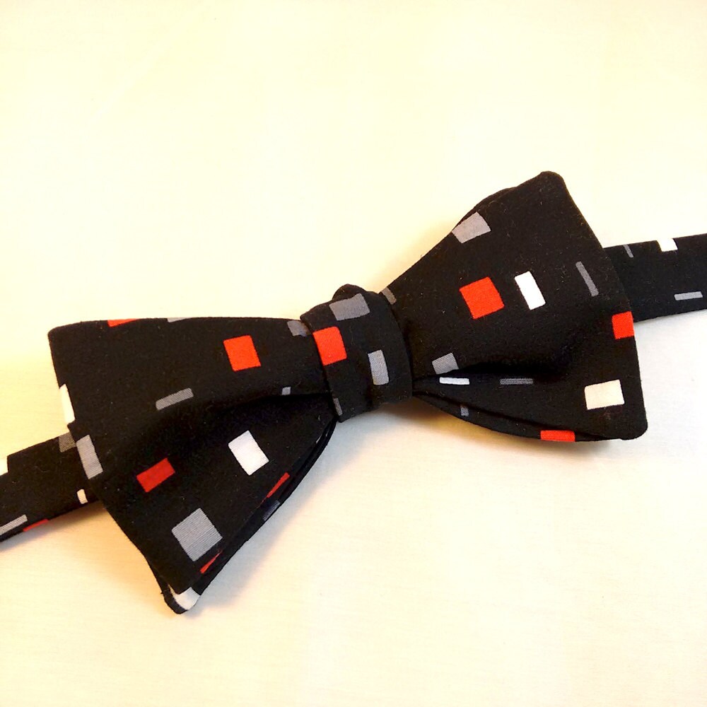 Black Bow tie/ Bowties/ Mens bow tie/ Bow tie/ Groomsmen Bow Tie/ Self Tie Bow Tie/Wedding Bow Tie/ Grooms Gift/ Geometric Bow tie
