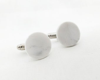 Natuurlijke witte howliet / marmer Manchetknopen / Cufflinks White / Mens Manchetknopen / bruidegoms giften / bruiloft