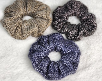 KNITTING PATTERN - The Sleepover Scrunchie // scrunchie pattern, knit pattern, hair tie, knit scrunchie, retro, 90s, big scrunchie, oversize