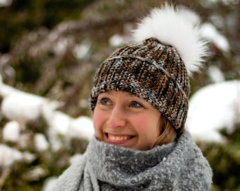 KNITTING PATTERN - The Bulky Coast to Coast Beanie // knit beanie, faux fur pom-pom, winter beanie, wool hat, knit toque, bulky weight