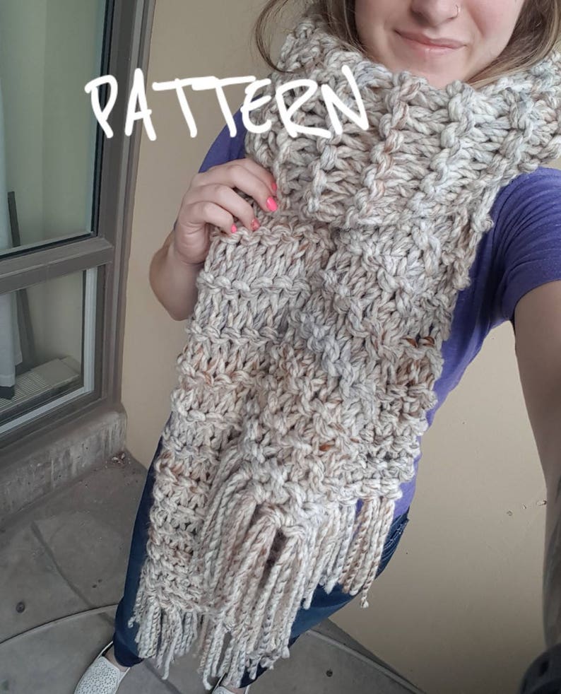 Pat Chunky Large Pom Pom Scarf Chunky Yarn Knitting Pattern
