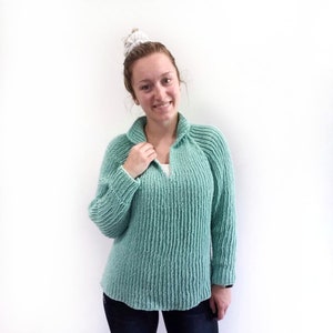 KNITTING PATTERN - The Snuggle Bug Sweater // knit sweater pattern, long sleeve, ribbed, size inclusive, raglan, oversized, high low hem
