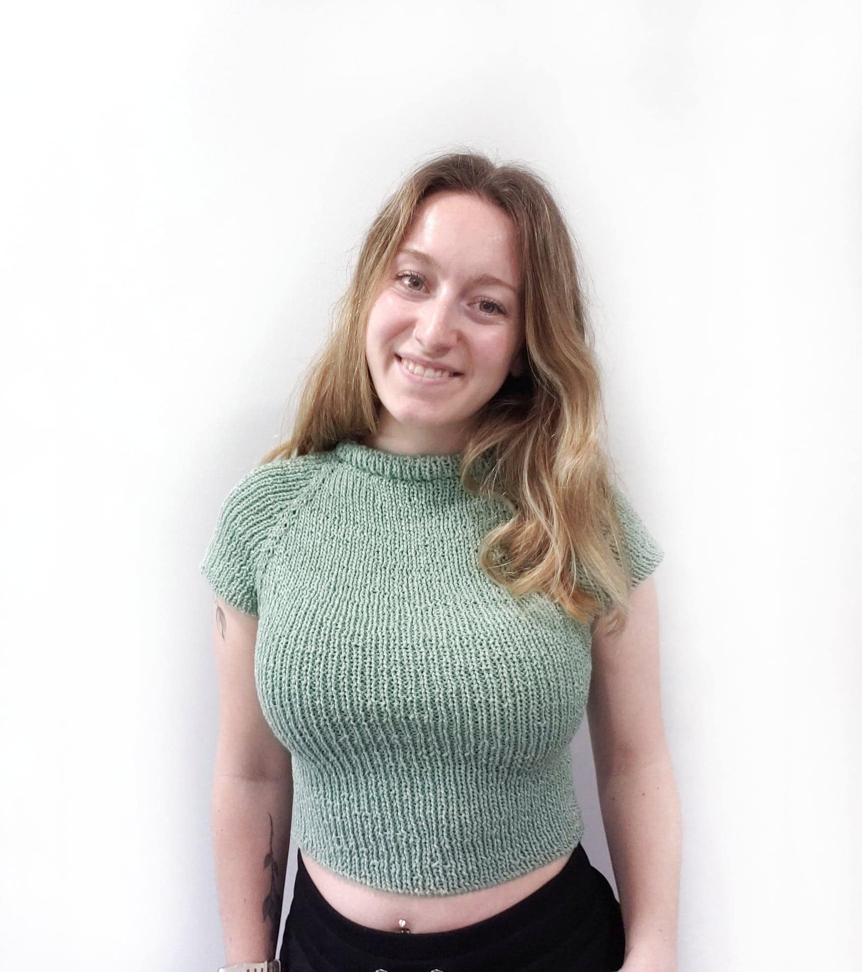 KNITTING PATTERN - the Rizzo Tee // Knit Sweater Pattern, Short