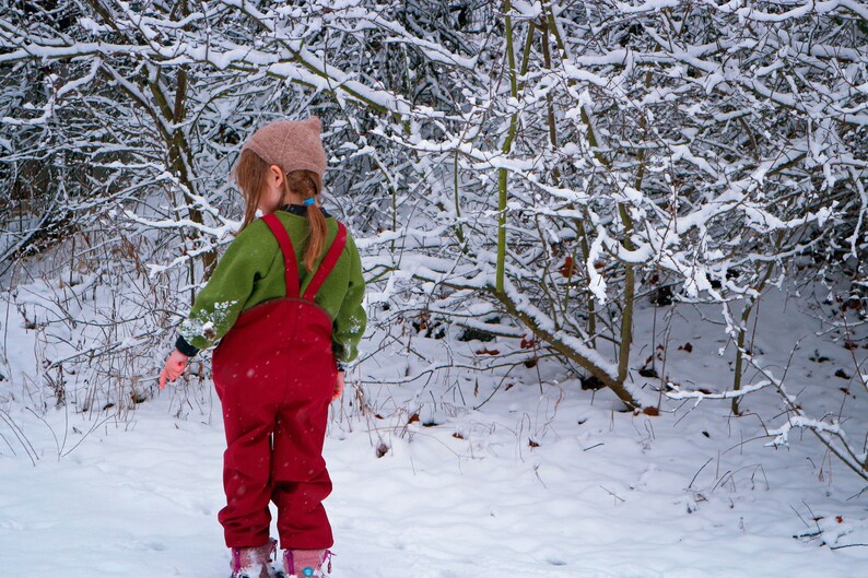Bio Kinder Latzhose Winter / Schneehose / Skihose Mädchen, Jungen 98-128, Schneeanzug, Winter Kleidung, Winter Hose, Bild 1