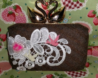 Swan clasp adorable box clutch