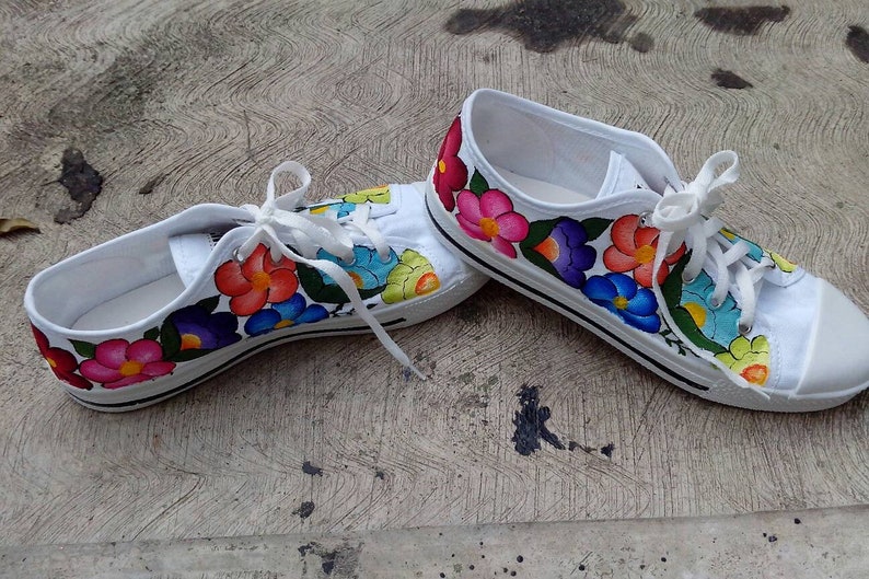 Painted Shoes/ Arte Shoes/ Mexican Shoes/ Mexican Folk Art/ | Etsy
