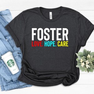 Pleegliefde, shirt pleegzorg, shirt Foster Hope, pleegmoeder, adoptieshirt, shirt schattige moeder, vakantie familiecadeaus, cadeau voor pleegouder