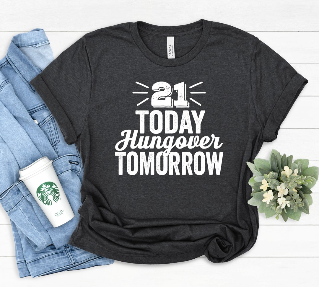 T-shirt Hungover - Marque Fruit Of The Loom - Neuf Sans étiquettes (jamais Porté)