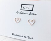 Dainty Rosegold heart shaped studs / Silver heart shaped studs