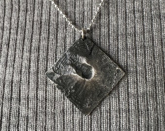 Mount St. Helens topographic peak sterling silver necklace pendant (chain included)