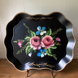 Vintage Toleware Tray/ Aluminum Tray/ Nashco Products/Hand-Painted Metal /Roses