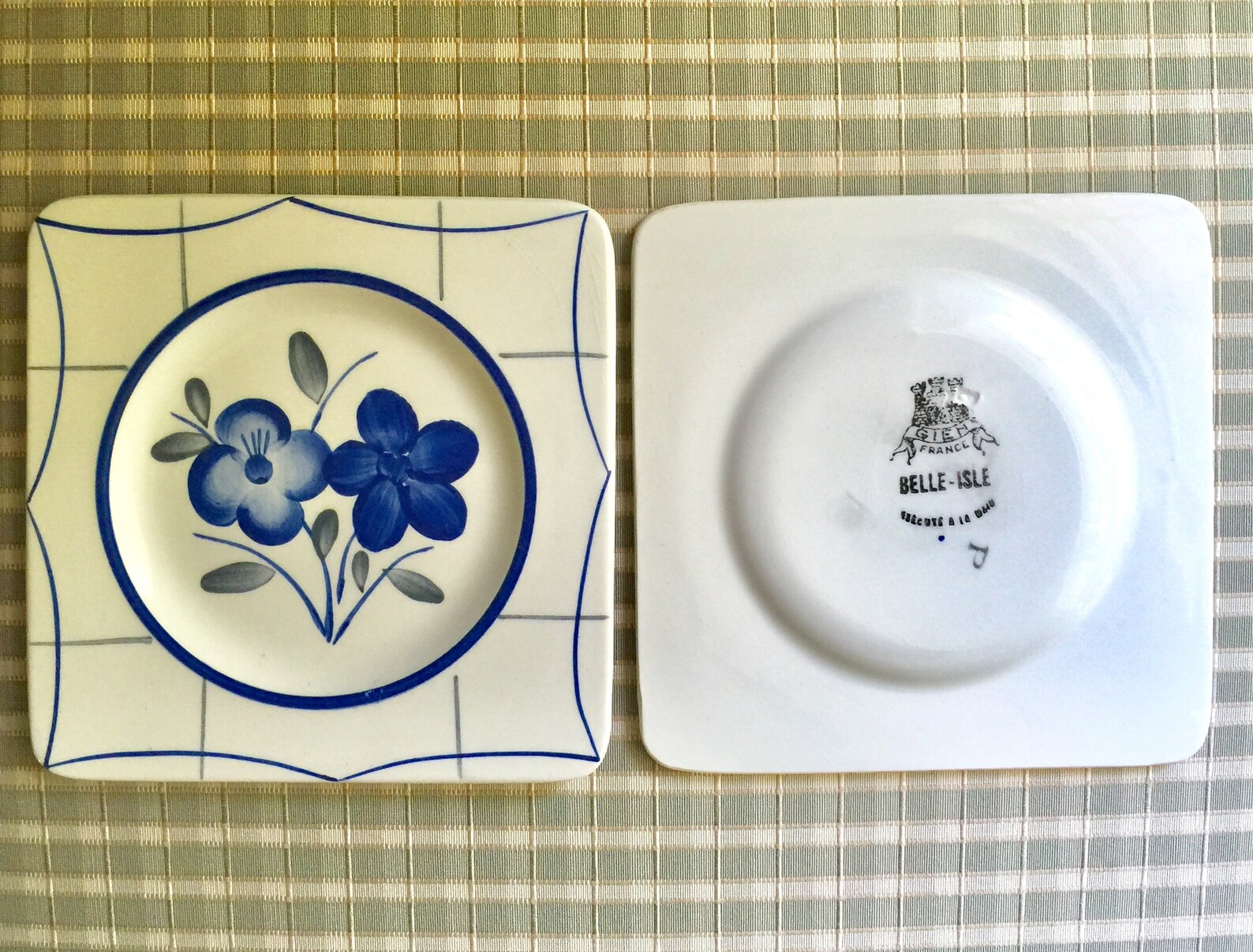 Vintage GIEN France Plates/ belleisle / Point A La Etsy