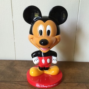 2002/Mickey Mouse Bobble Head/Walt Disney World Souvenir/Kellogg Promotional