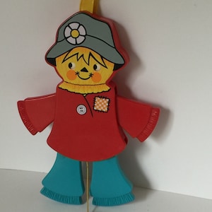 1978/Fisher-Price Baby Crib Toy/Jumping Jacks-Scarecrow Pull Toy/423 image 1