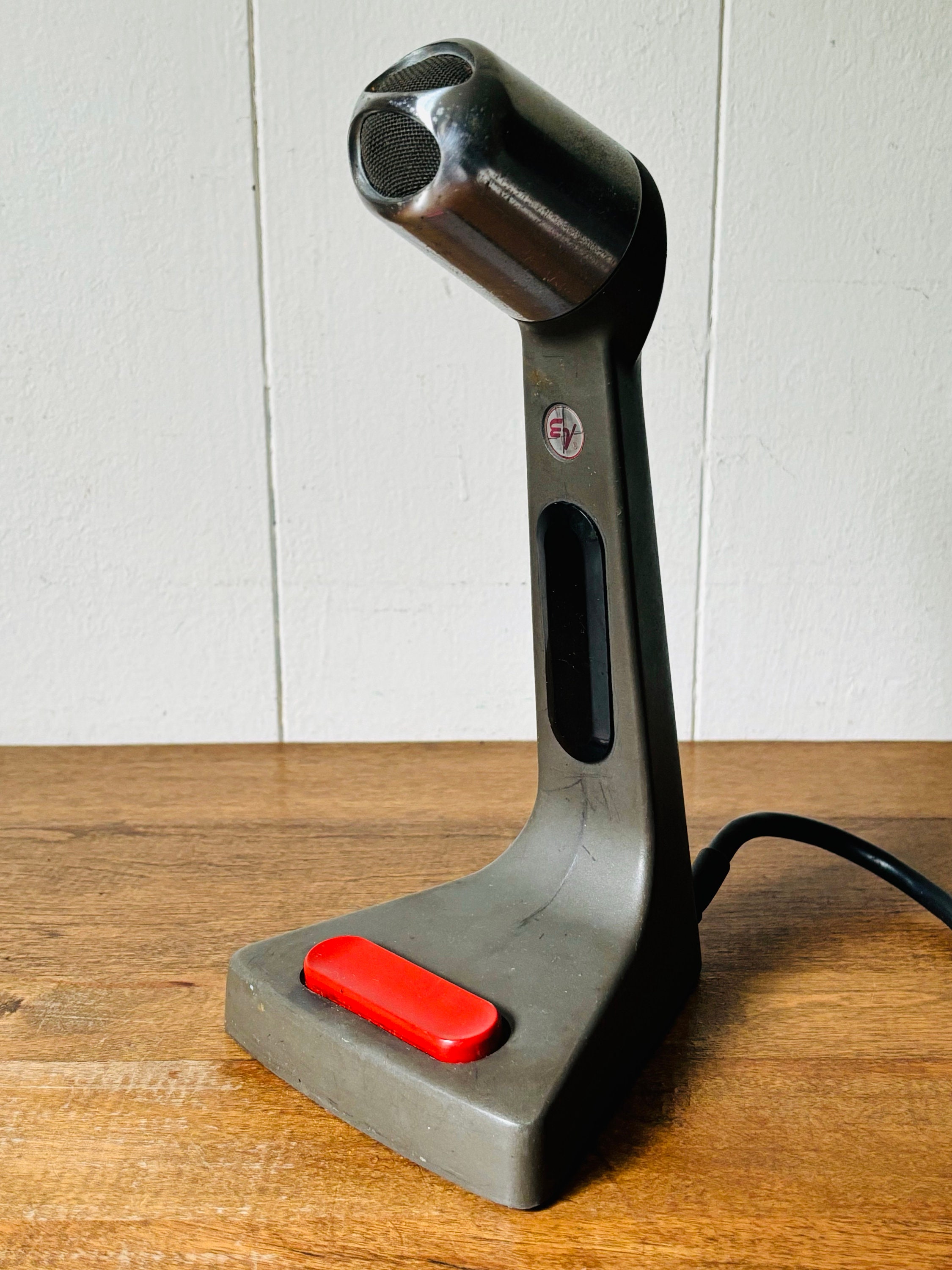 新作，豊富な エレクトロボイスの Model 619 ダイナミックマイクです