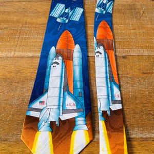 Vintage Space Exploration Necktie / Fratello Hand Made/ USA Space Shuttle / NASA