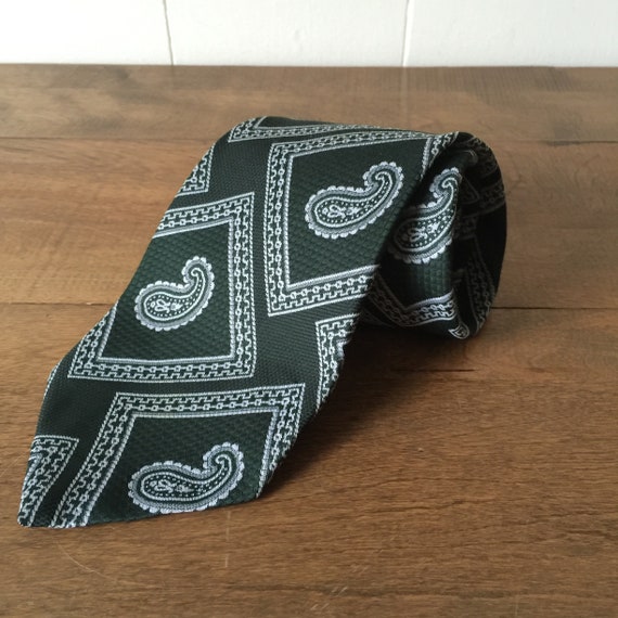 Vintage Wembley Tie/ Wemlon/ Paisley /Dark Green … - image 4