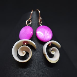 Pink Mother of Pearl and Shell Dangle Earrings