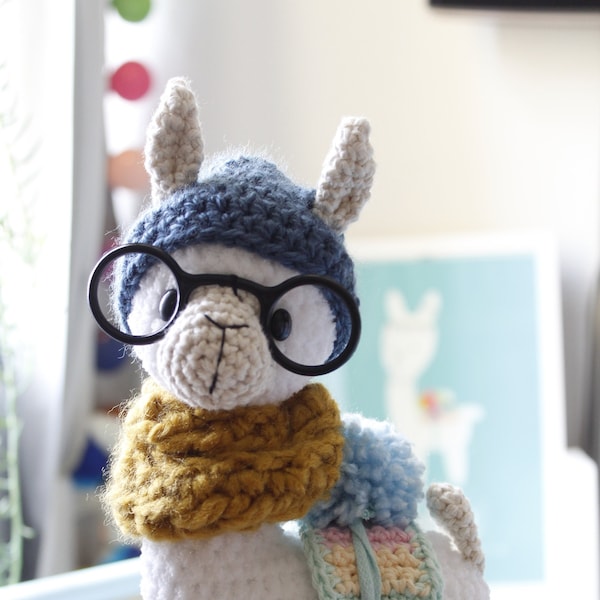 Kit Hipster Llama and Hipster Llama Harry Potter version crochet Kit