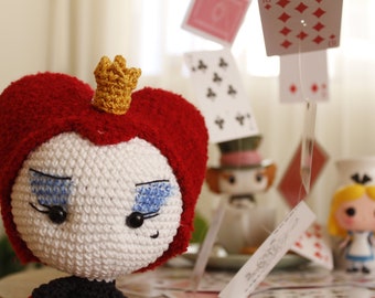 Queen of Hearts Amigurumi Pattern PDF