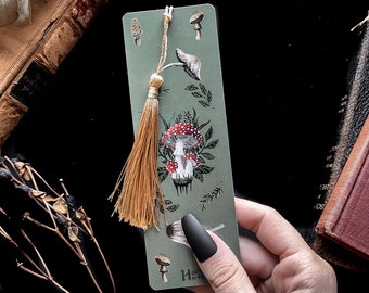 Mushroom Bookmark | reading | cottagecore | books | bookworm  | herbs | mushroom | fungi | amanita | foraging | witchmade | witchy