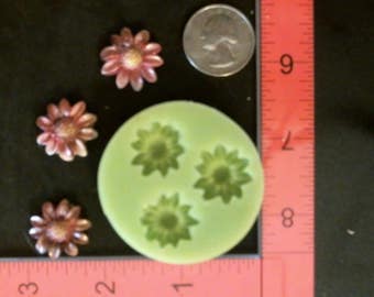 Silicone Mold Flower Daisy used with wax, Candle, gypsum, resin, hot glue, soap, clay, concrete, metal FL7