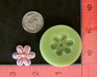 Silicone Mold Flower Daisy used with wax, Candle, gypsum, resin, hot glue, soap, clay, concrete, metal
