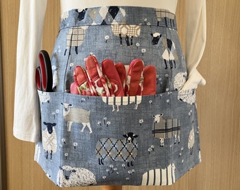 Gardening apron, Craft apron, Half apron, Flowers, Birds, Foxes, Ducks, Sheep, Flamingo, Parrots and Dogs